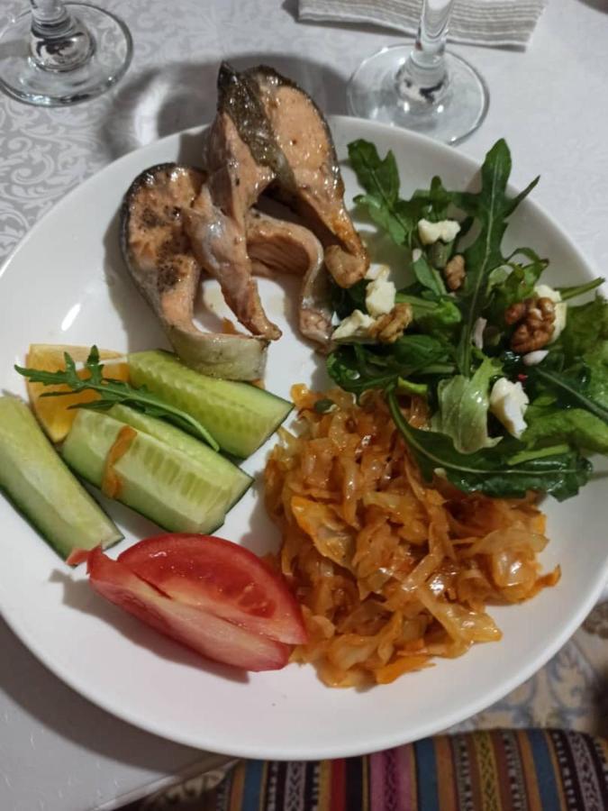 Homestay Jaisel Biszkek Zewnętrze zdjęcie