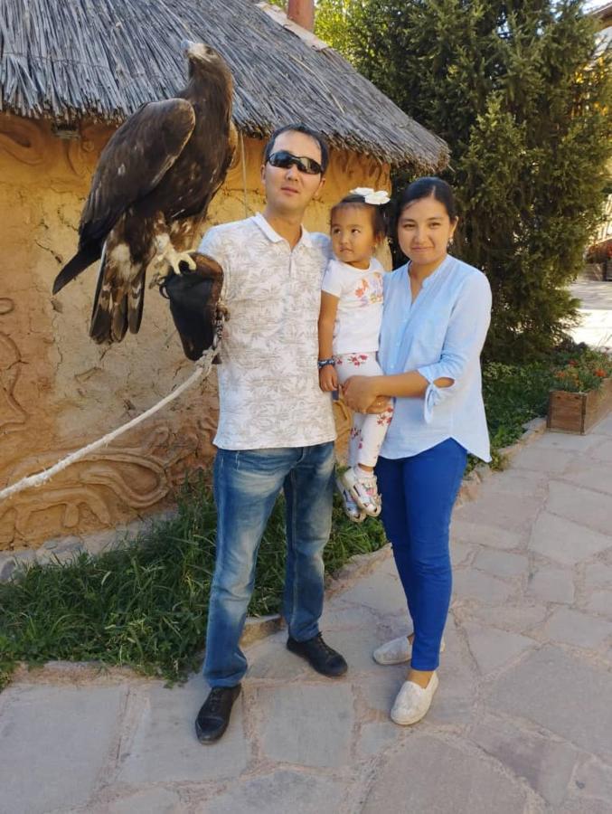 Homestay Jaisel Biszkek Zewnętrze zdjęcie